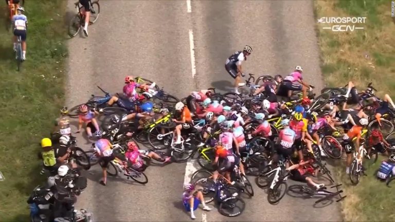 Tour de France Femmes: Spectacular multi-rider crash leaves rider needing hospital treatment