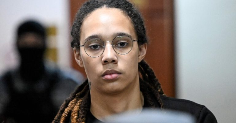 Ukraine Live Updates: U.S. Offers Prisoner Swap to Secure Griner’s Release, Official Says