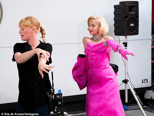 Ana de Armas as Marilyn Monroe in biopic Blonde in new behind the scenes shots