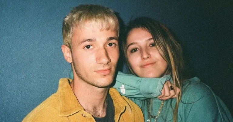 Is Chelsea Cutler Still Dating Jeremy Zucker? Learn His Girlfriend Bio & How They Met