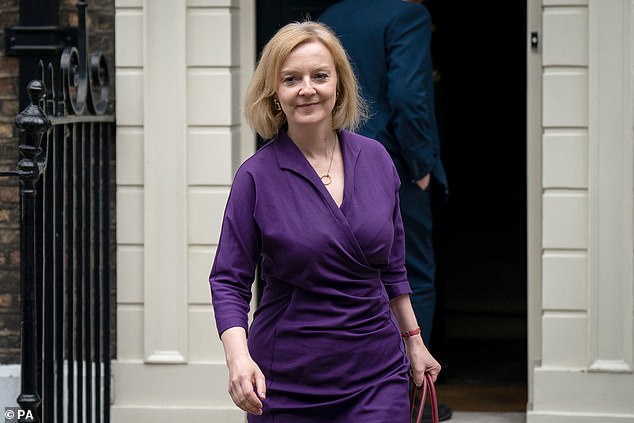 Liz Truss vows to throw off EU chains in a bid to unleash Britain’s post-Brexit potential