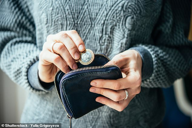 More Britons ditch cards for cash to help them budget during cost of living crisis