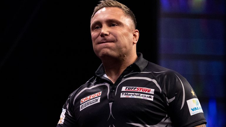 Gerwyn Price continues his title bid against five-time quarter-finalist Dave Chisnall