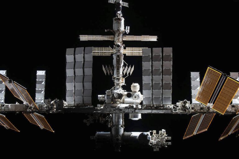 no date yet for space station pullout