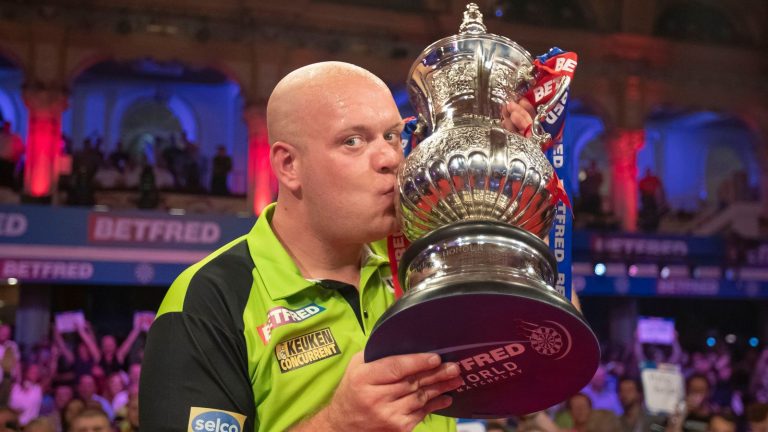 World Matchplay Darts: Michael van Gerwen lifts his third title in Blackpool after beating Gerwyn Price | Darts News