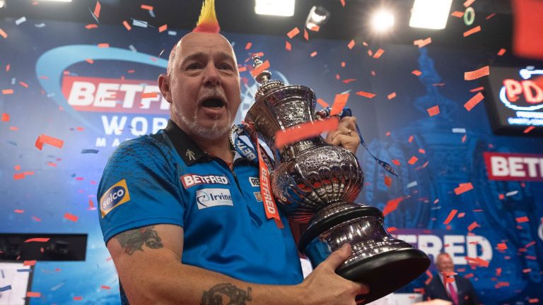 World Matchplay Darts: Wright, Van den Bergh & Clayton in action LIVE!