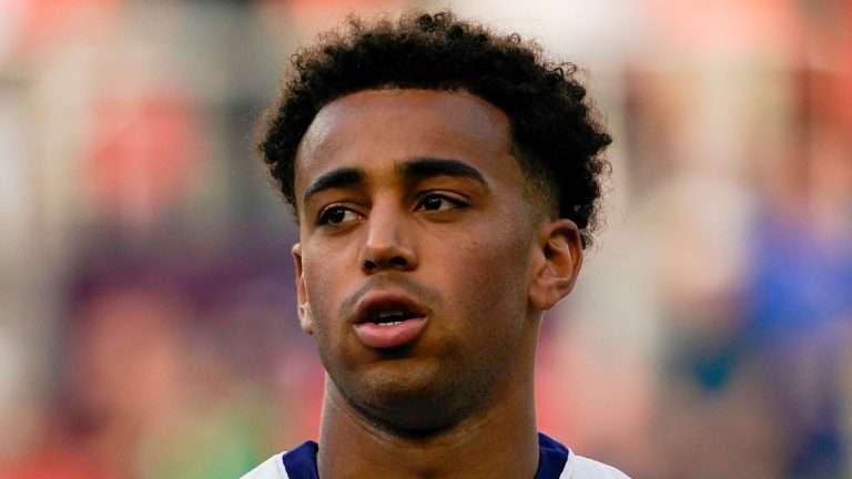 Tyler Adams: Leeds sign RB Leipzig and USA international | Football News