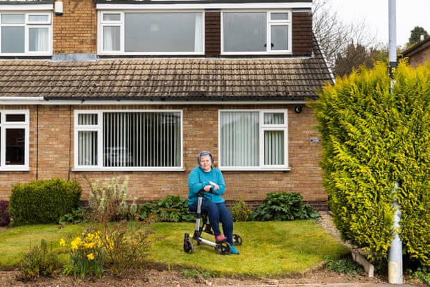 Emma Lowe in the front garden of her father’s home in Shepshed, Leicestershire, which she sold for £206,000