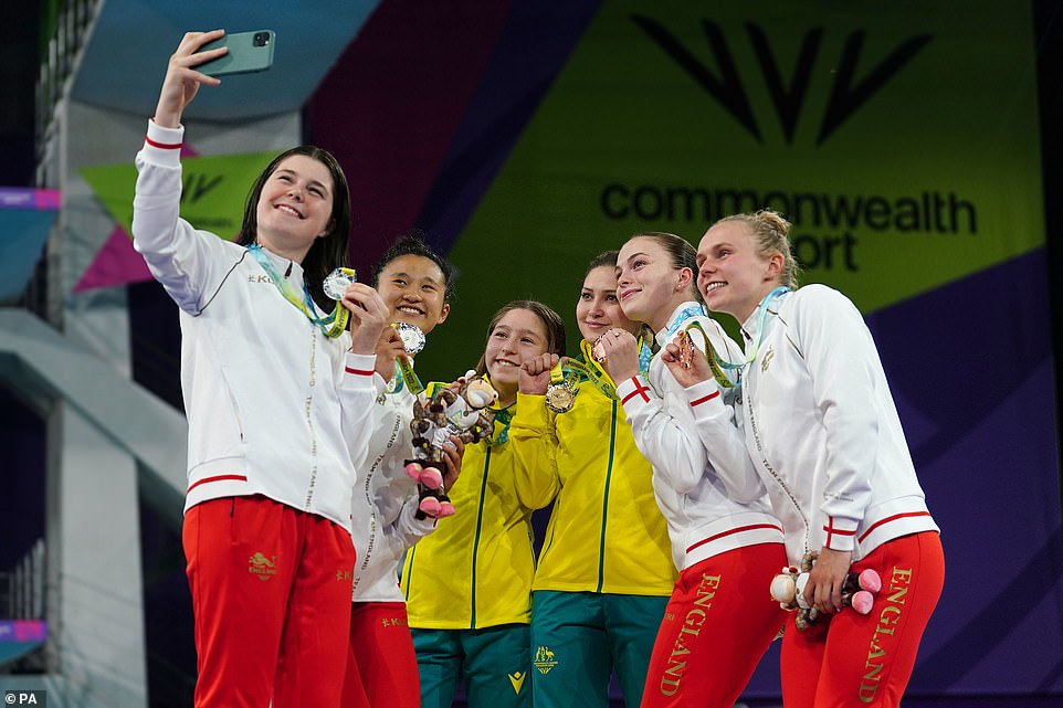 Left to right) England's Andrea Spendolini Sirieix, Eden Chung, Australia's Charli Petrov, Melissa Wu, Emily Martin and Robyn Birch