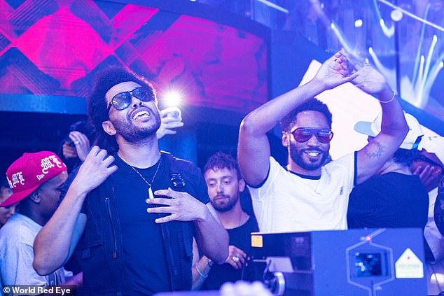 Clubbin': The singer-songwriter was the center of attention alongside DJ Kaytranada