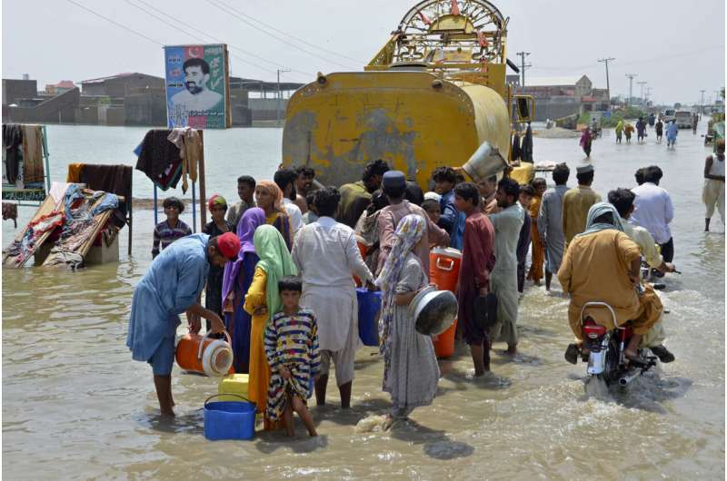 EXPLAINER: Pakistan fatal flooding has hallmarks of warming