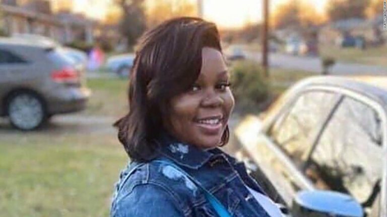 Breonna Taylor’s death: Four current, former Louisville police officers federally charged