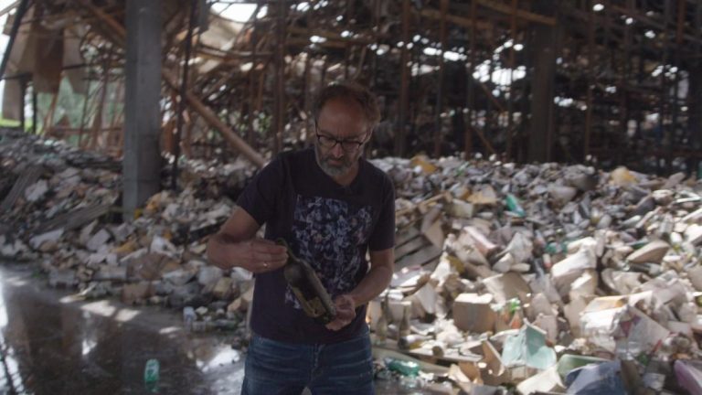 Ukrainian wine importer, Goodwine sells wine from destroyed warehouse