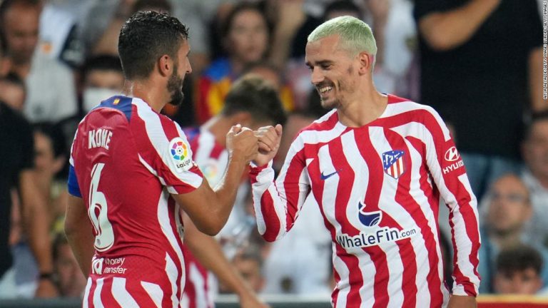 Antoine Griezmann scores as Atlético Madrid defeats Valencia