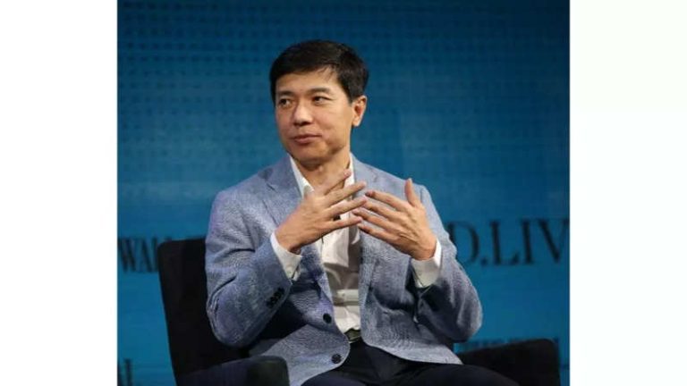 EV arm’s autonomous driving tech will be ahead of Tesla, says Baidu CEO Robin Li