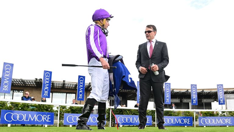 Ryan Moore and Aidan O&#39;Brien in conversation in the parade ring at the Curragh