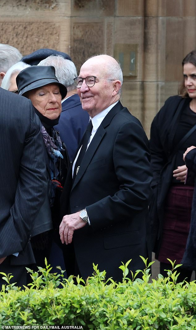 Gogglebox star Di Kershaw is farewelled at funeral by grieving husband Mick