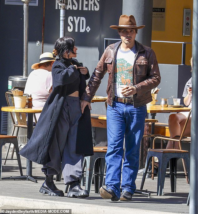 The Veronicas’ Lisa Origliasso and her husband Logan Huffman enjoy a coffee in Double Bay 