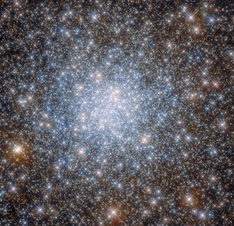 Hubble gazes at a star-studded skyfield