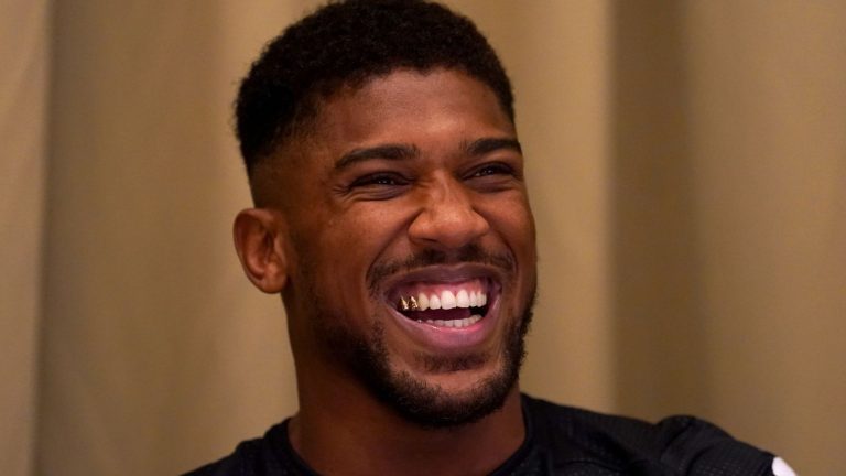 Anthony Joshua: Unless Tyson Fury is 100 per cent retired, you’ve got to beat him as well as Oleksandr Usyk | Boxing News