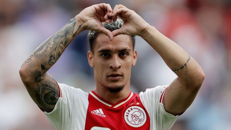 Antony: Man Utd likely to submit improved offer to Ajax for Brazilian winger | Transfer Centre News