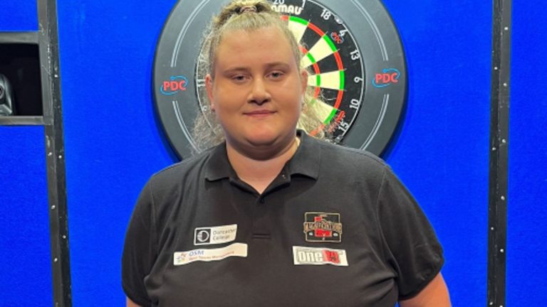 PDC Women’s Series: Beau Greaves claims her first two PDC Women’s Series titles | Darts News