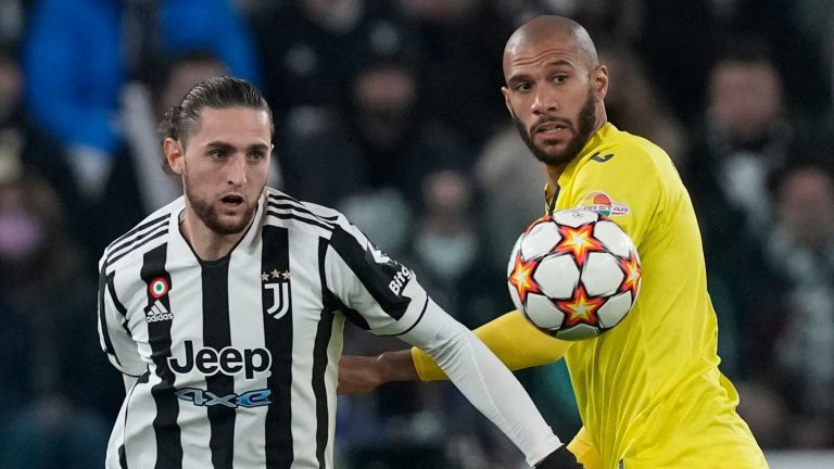 Adrien Rabiot: Manchester United agree deal to sign Juventus midfielder | Transfer Centre News