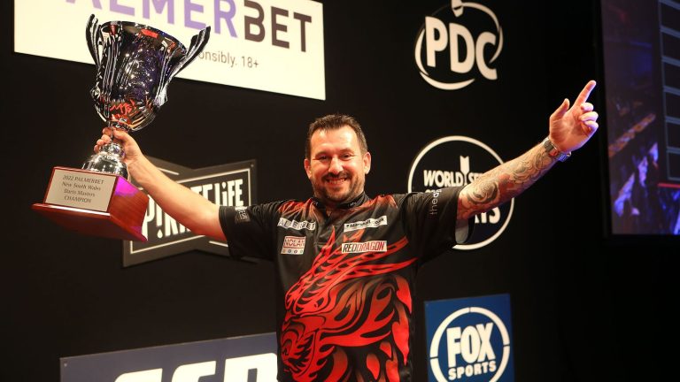 Jonny Clayton dominates James Wade to win New South Wales Darts Masters | Darts News