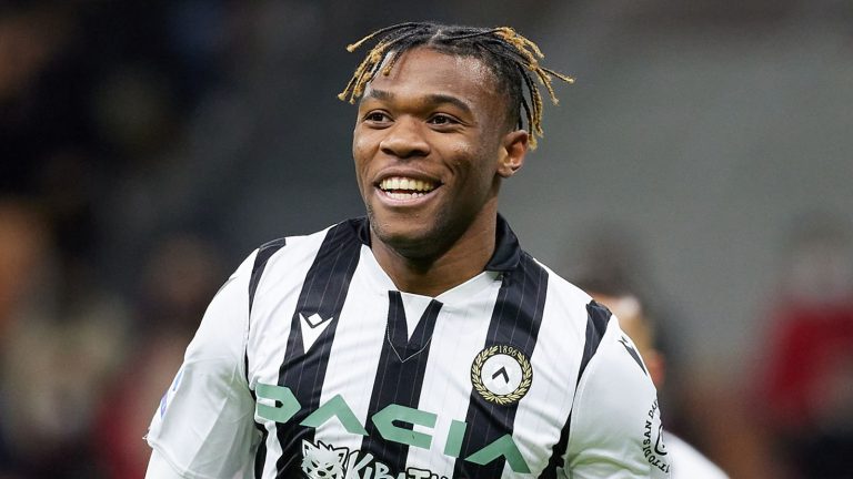 Destiny Udogie: Tottenham agree deal to sign Udinese left-back but will loan him back to Serie A club | Football News