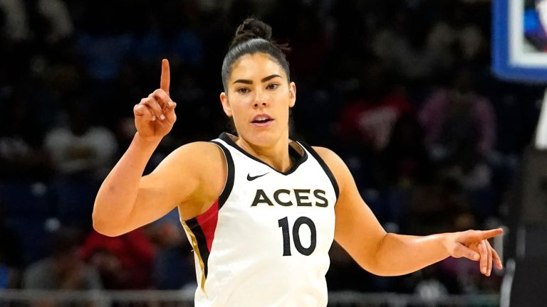 WNBA: Plum, Young score 47 to help Las Vegas take top spot