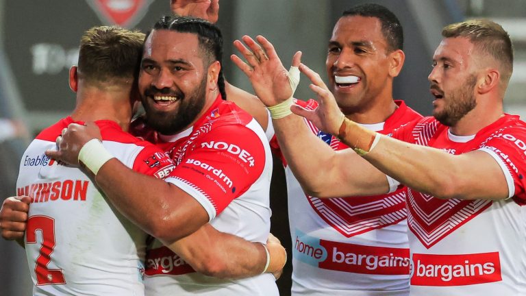 Super League: Chris Makinson inspires leaders St Helens to big win over Hull Kingston Rovers | Rugby League News