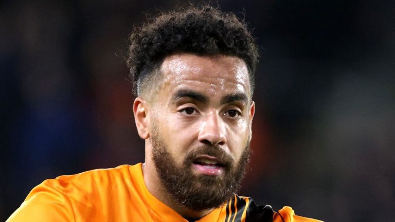 Tom Huddlestone: Manchester United in talks with ex-Tottenham midfielder over U21s player-coach role | Football News