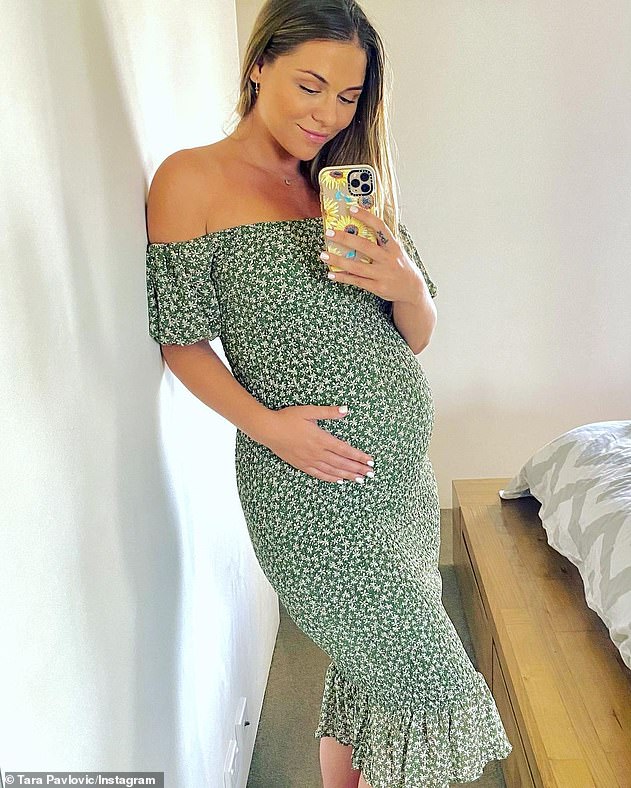 Tara documented her growing bump in a series of Instagram images