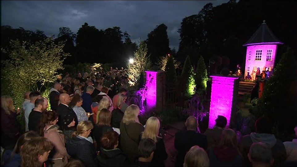 The one-minute silence was held at 8pm today as Britons took the time to give thought to the Queen's 'life and legacy'