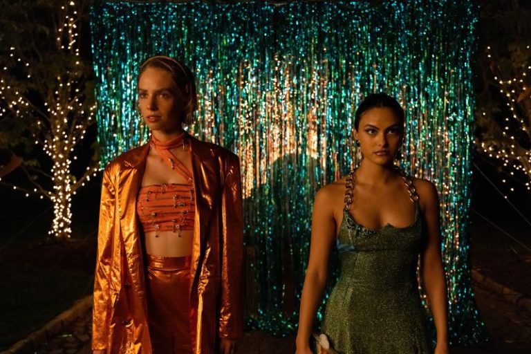 ‘Do Revenge’ review: Maya Hawke and Camila Mendes star as teen strangers on a train that runs out of steam