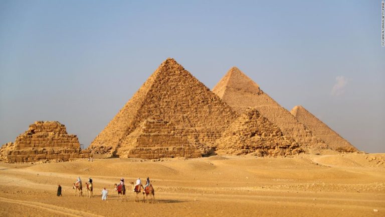 Lost Nile branch helped build the pyramids, study says