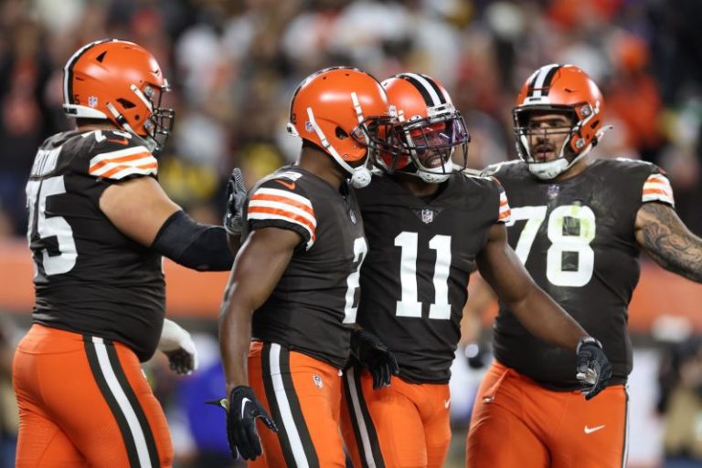 Browns vs Steelers: Cleveland bounces back from humiliating loss to beat bitter rival Pittsburgh, 29-17