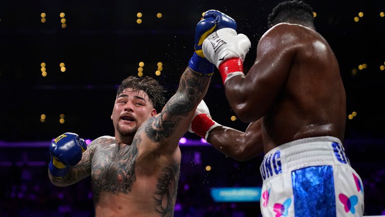 Luis Ortiz dodges a left hand from Andy Ruiz 