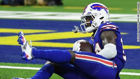 Bill wide receiver Stefon Diggs catches a 53-yard touchdown reception against the Rams.