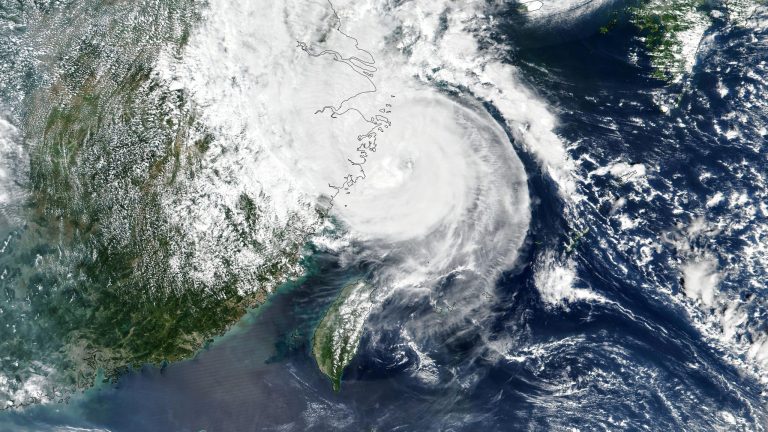 Typhoon Muifa Lands Near Shanghai – Near China’s Largest Metropolitan Area and Major Shipping Ports