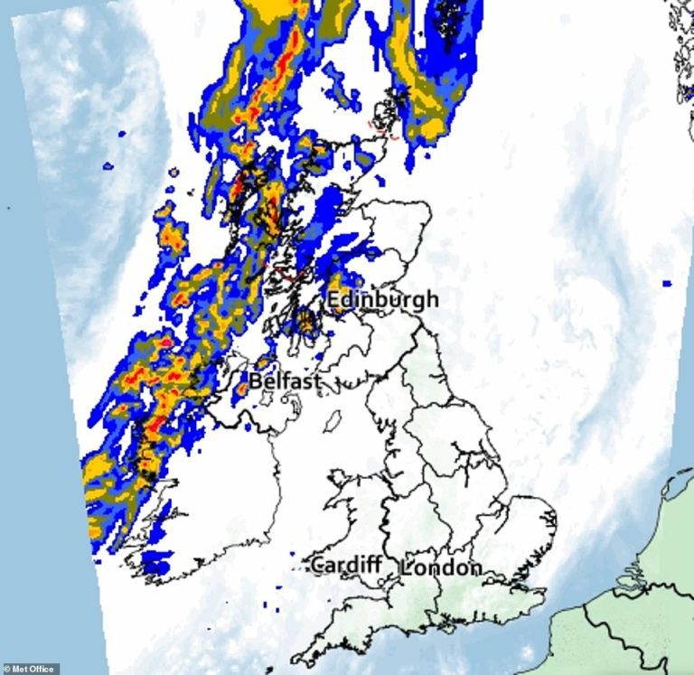 UK weather: Met Office predicts SNOW in Scotland next week as temperatures plummet across UK