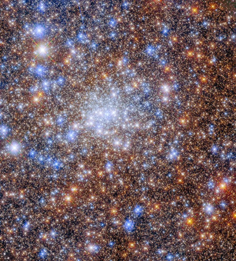 Hubble captures a starry scene