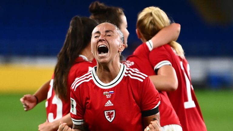 Wales into Women’s World Cup play-offs after Slovenia draw with victories for Scotland, Northern Ireland and the Republic of Ireland | Football News