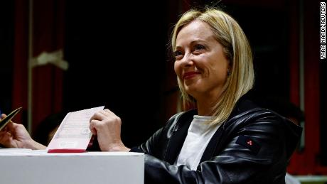 Giorgia Meloni claims victory to become Italy&#39;s most far-right prime minister since Mussolini