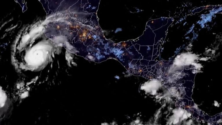 Hurricane Roslyn: Western Mexico braces for Sunday landfall of Category 4 hurricane