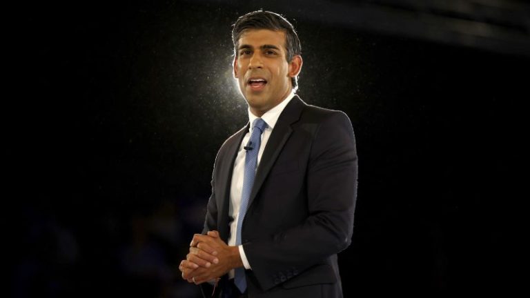 Live updates: Rishi Sunak set to become UK prime minister