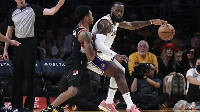 LeBron James’ missed buzzer-beater costs Lakers in loss to Trail Blazers as ‘Dame Dolla’ shines