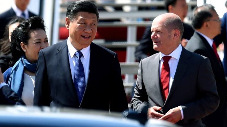 Scholz must send a clear message on his visit to Beijing