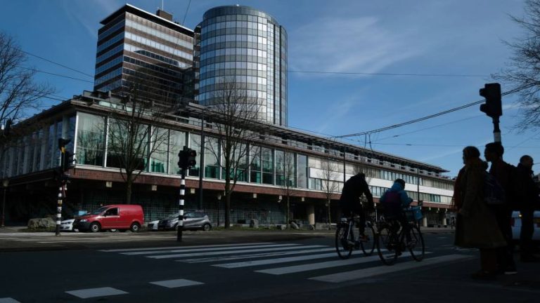 Dutch central bank urges pension funds to guard against UK-style crisis