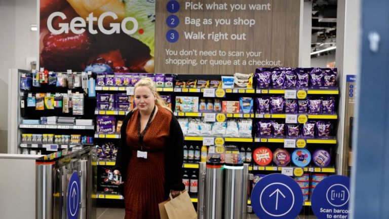 Civil liberties group threatens Tesco over data collection